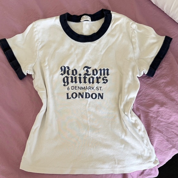 Brandy Melville Navy and White Graphic Tee - Picture 1 of 4